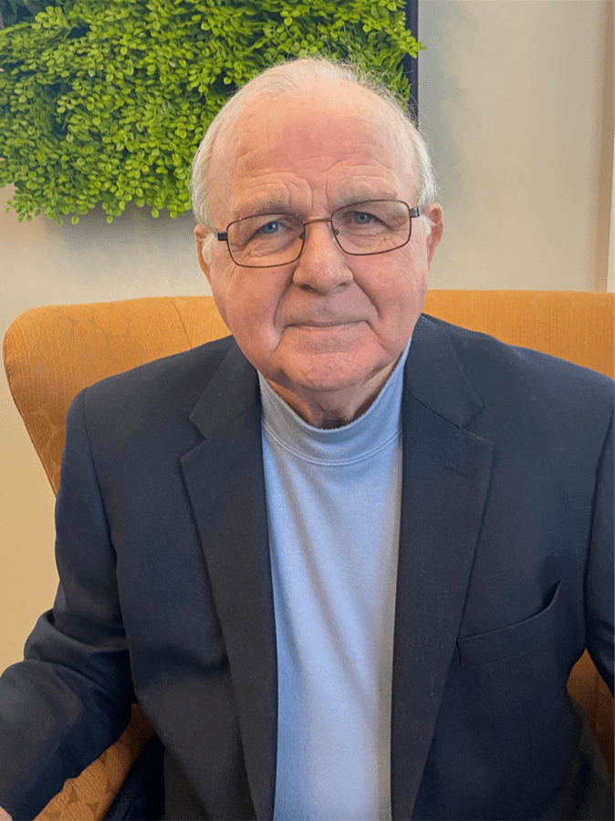 Real Estate Agent Roger  McDaniel 